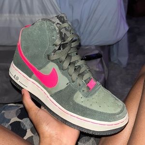 Air Force 1 High Green/Pink/White Size:4Y